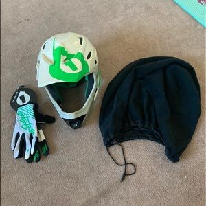 Six six one comp helmet & matching gloves
